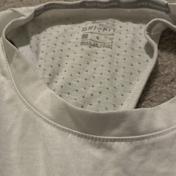 Nike Dri-Fit Tank - Picture 4 of 4